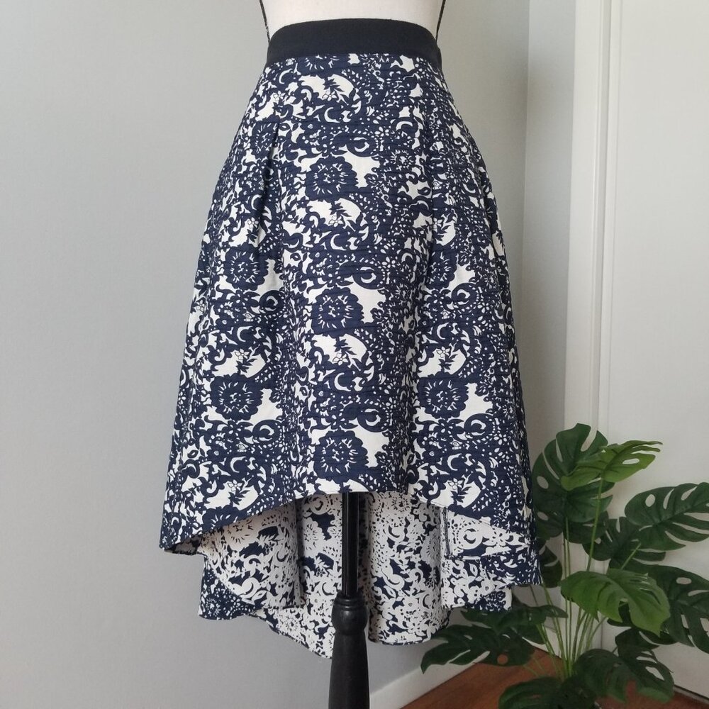 Sachin + Babi skirt 00 - Picture 2 of 9